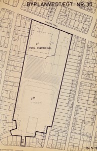 Grundplan af stadion 1968. Projekteret svømmehal øverst er Haraldslund.
